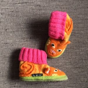 Garnet Hill boiled wool slippers Cat 4